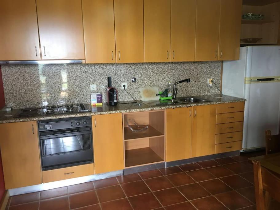 Urgueira  Casa Da Alegriaヴィラ エクステリア 写真